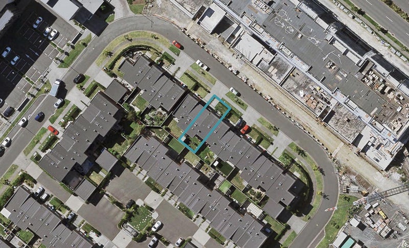 37 Scoria Crescent, Stonefields, Auckland - Carousel 1