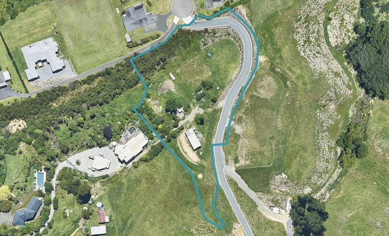 2 Te Auhi Way, Welcome Bay, Tauranga - Carousel 1