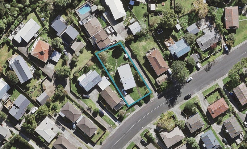 142 Lynn Road, Bayview, Auckland - Carousel 1
