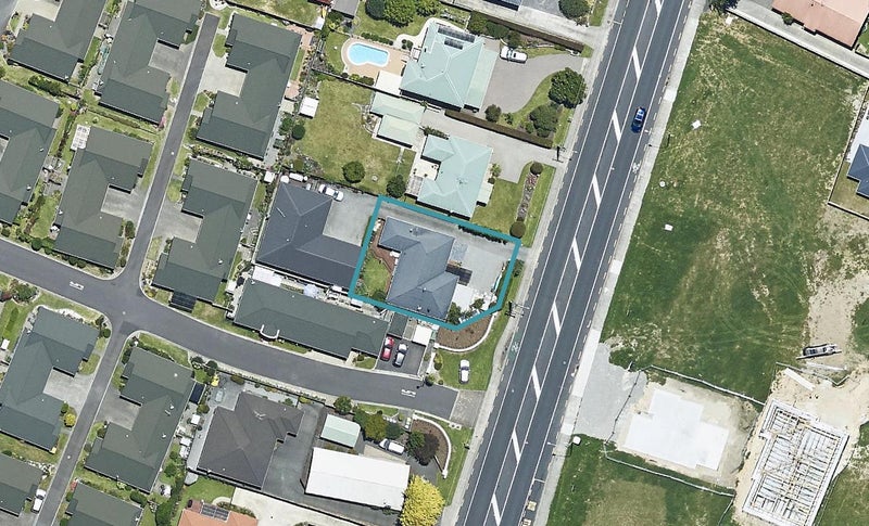 20 Pyes Pa Road, Pyes Pa, Tauranga - Carousel 1