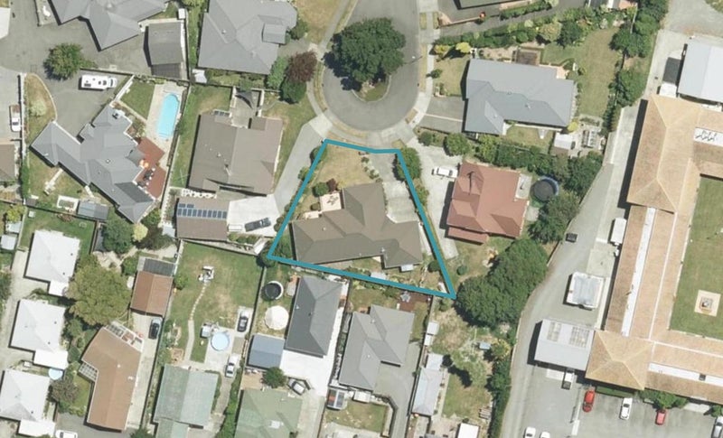 42 Endeavour Street, Riversdale, Blenheim - Carousel 1
