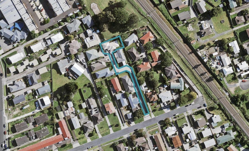 20A Waterview Road West, Takanini, Auckland - Carousel 1