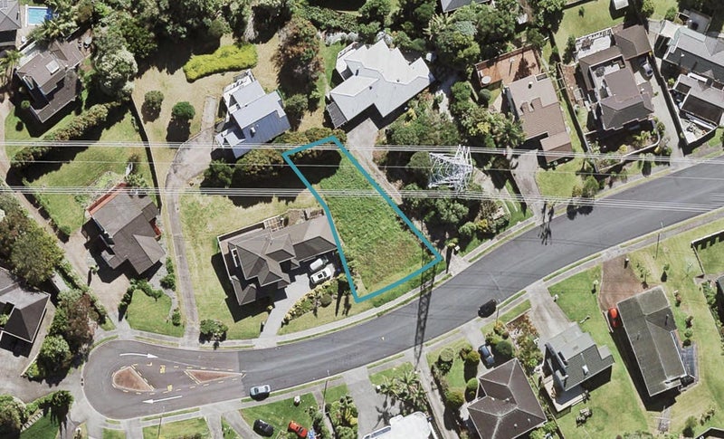 15A Strathnaver Crescent, Lynfield, Auckland - Carousel 1