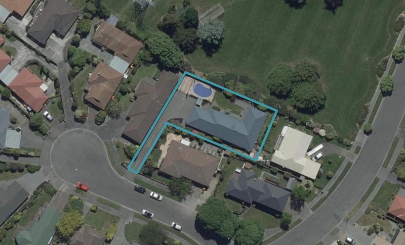 6 Algie Place, Avonhead, Christchurch - Carousel 1