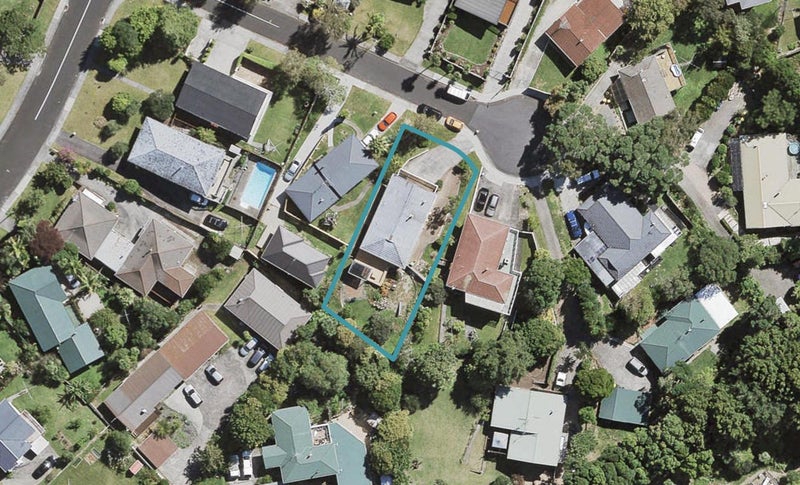 5 Chrome Place, Henderson, Auckland - Carousel 1