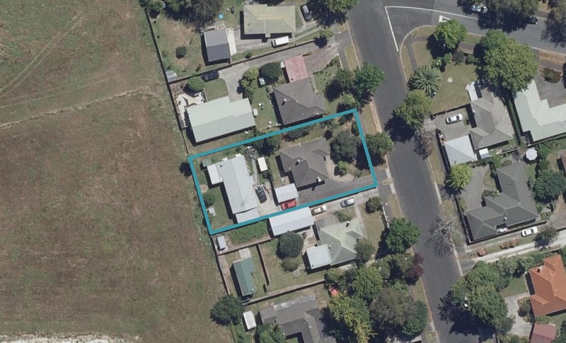 28A Flynn Road, Hillcrest, Hamilton - Carousel 1