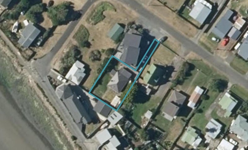 4A Shortt Street, Foxton Beach, Foxton - Carousel 1