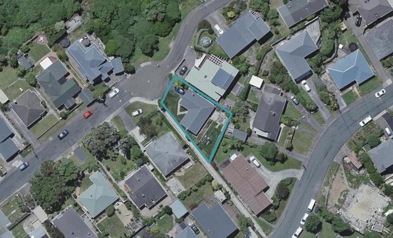 34 Raumati Terrace, Khandallah, Wellington - Carousel 1