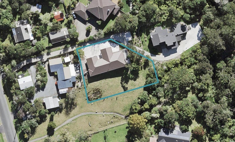 75 Roland Road, Greenhithe, Auckland - Carousel 1