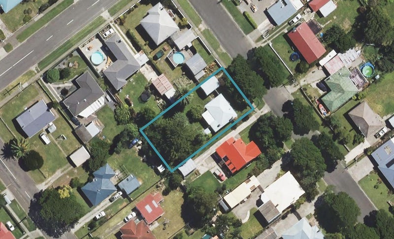 1 Martin Road, Outer Kaiti, Gisborne - Carousel 1