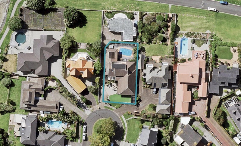 9A Arkley Avenue, Farm Cove, Auckland - Carousel 1