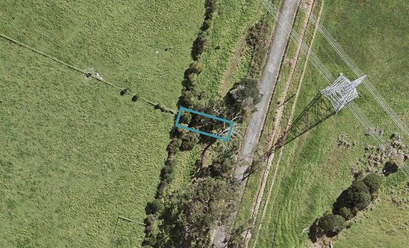 51 Puhikawa Street, Massey, Auckland - Carousel 1