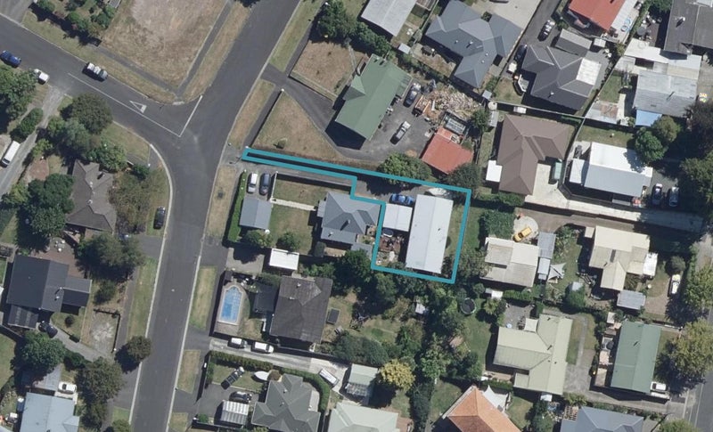 7A Miro Street, Maeroa, Hamilton - Carousel 1