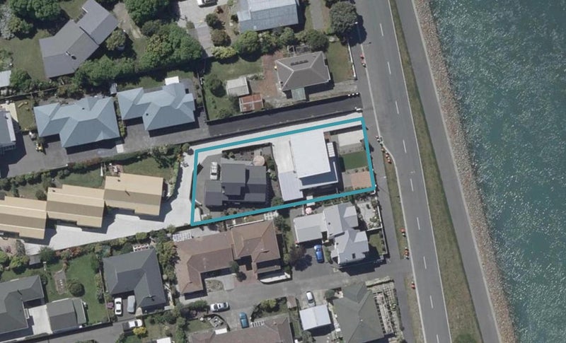 2/61 Beachville Road, Redcliffs, Christchurch - Carousel 1