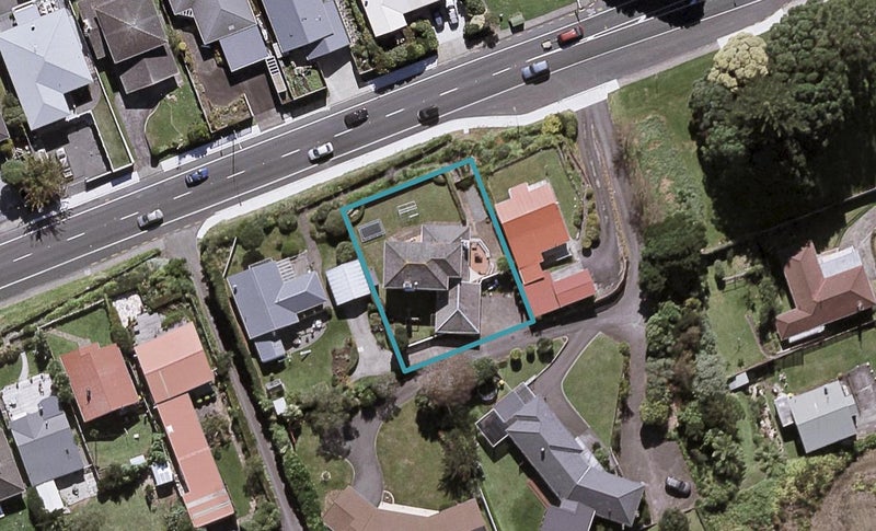 409 Devon Street West, Lynmouth, New Plymouth - Carousel 1