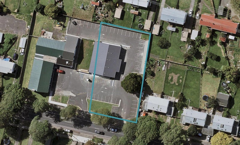 90 Bairds Road, Ōtara, Auckland - Carousel 1