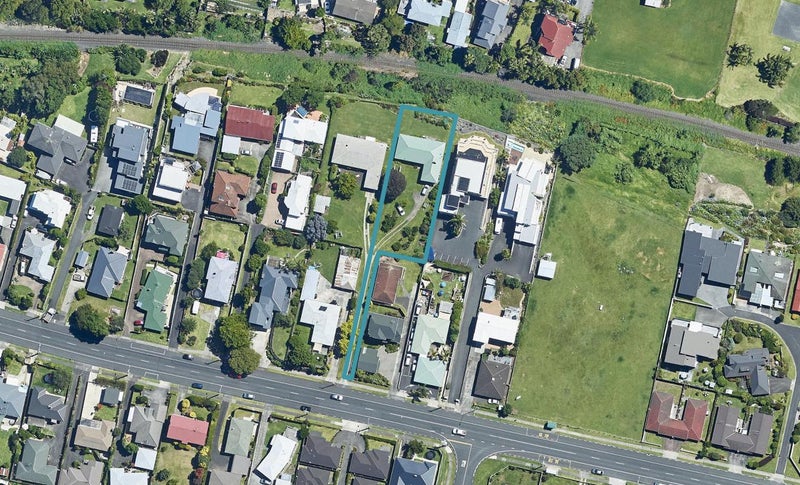 211 Ngatai Road, Otumoetai, Tauranga - Carousel 1