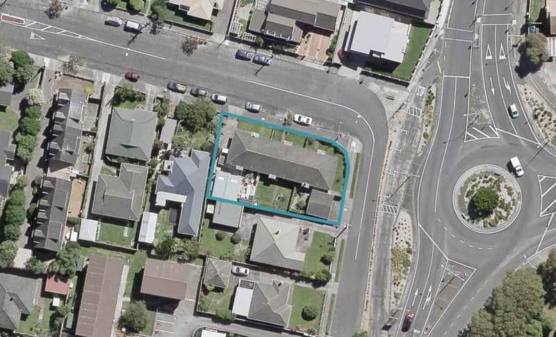 51 Whites Line West, Woburn, Lower Hutt - Carousel 1