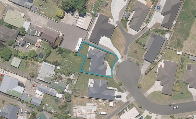 33 Poynter Place, Gonville, Whanganui - Carousel 1