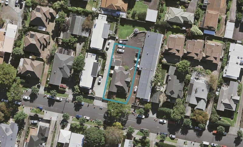 9 Kipling Avenue, Epsom, Auckland - Carousel 1