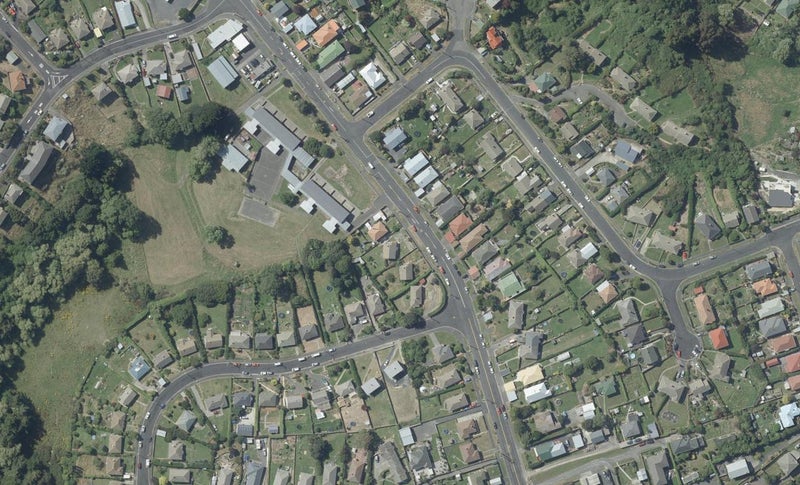58 Riselaw Road, Calton Hill, Dunedin - Carousel 1