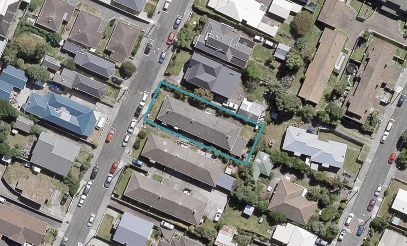 16 Nelson Street, Petone, Lower Hutt - Carousel 1