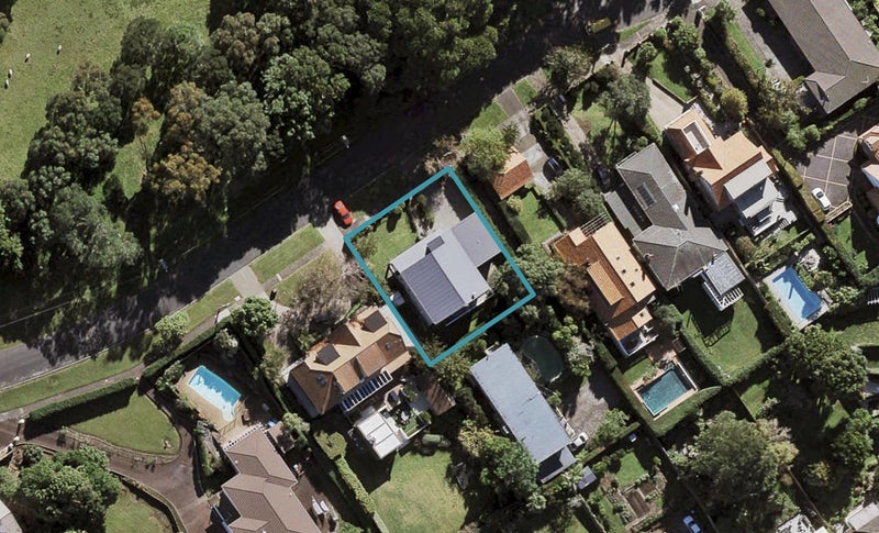 31 Haydn Avenue, Royal Oak, Auckland - Carousel 1