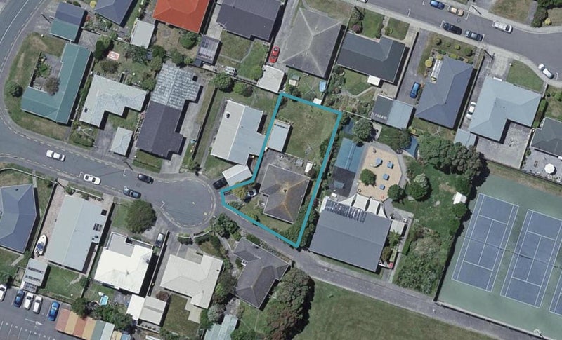9 Whanganui Street, Miramar, Wellington - Carousel 1