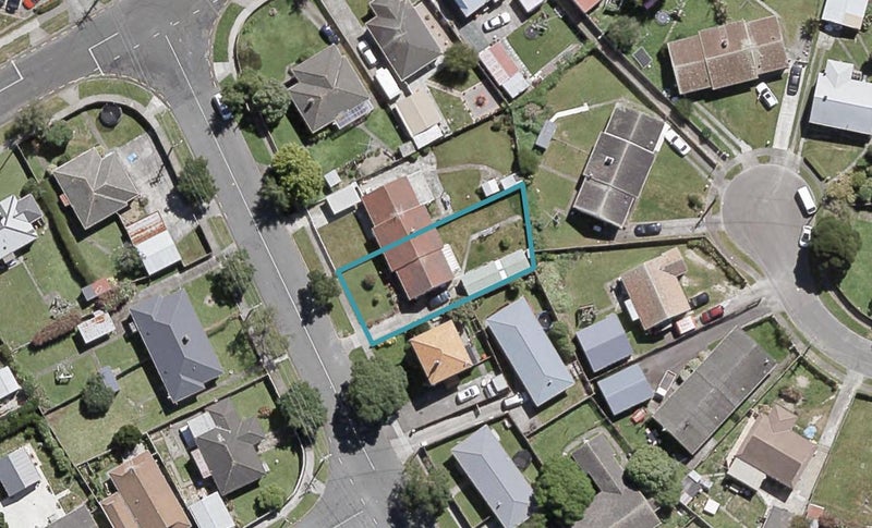 18 Macky Street, Taita, Lower Hutt - Carousel 1