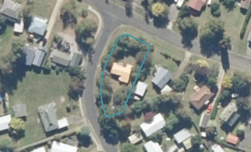2 Susan Lane, Taupo - Carousel 1