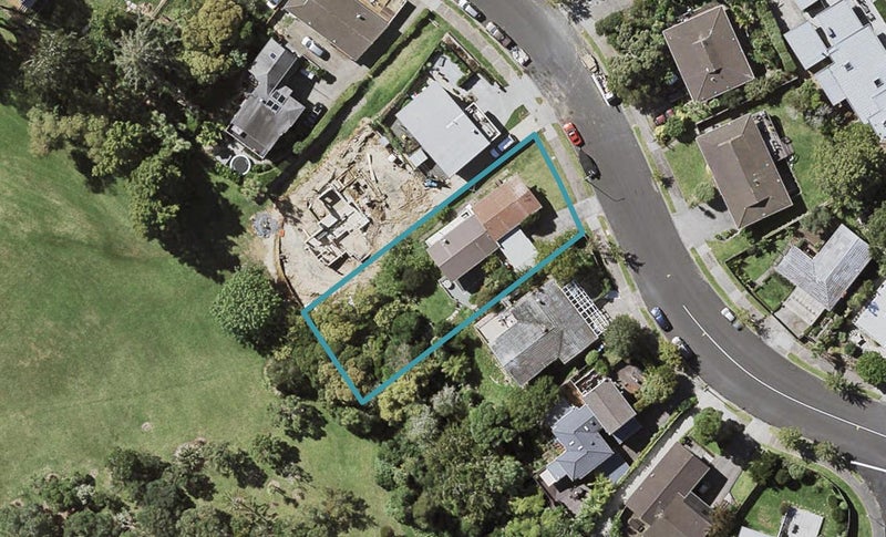 3/37 Ripon Crescent, Meadowbank, Auckland - Carousel 1