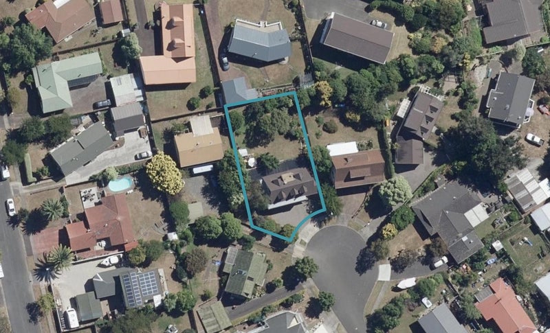 9 Horoeka Court, Pukete, Hamilton - Carousel 1