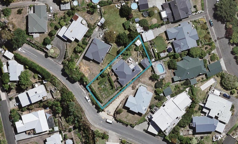 47 Guys Hill Road, Hospital Hill, Napier - Carousel 1