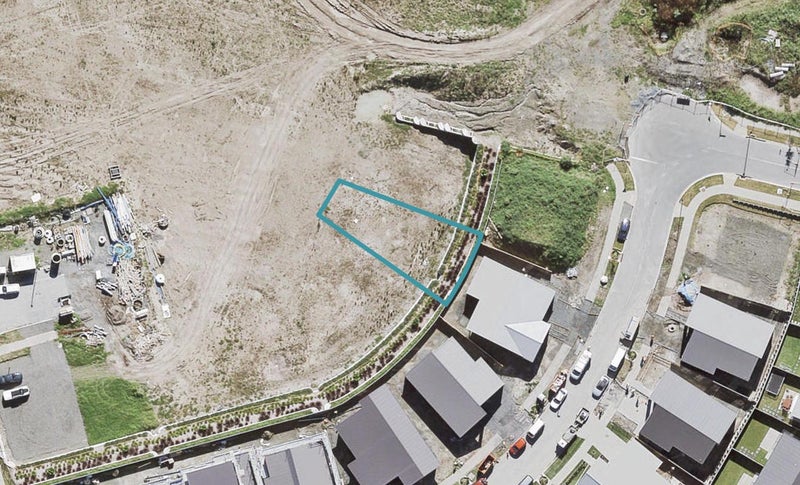 63 Roundel Crescent, Whenuapai, Auckland - Carousel 1