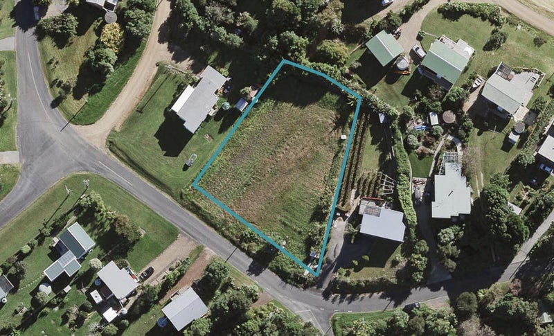 11 Eden Terrace, Onetangi, Waiheke Island - Carousel 1