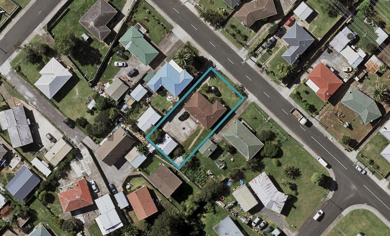 21 Everitt Road, Otara, Auckland - Carousel 1