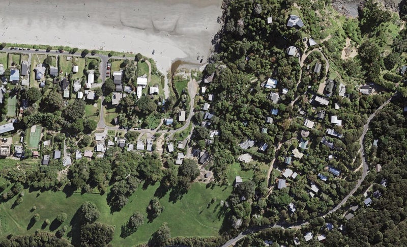 13 First Avenue, Onetangi, Waiheke Island - Carousel 1