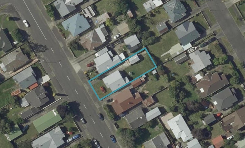 75 Shamrock Street, Takaro, Palmerston North - Carousel 1