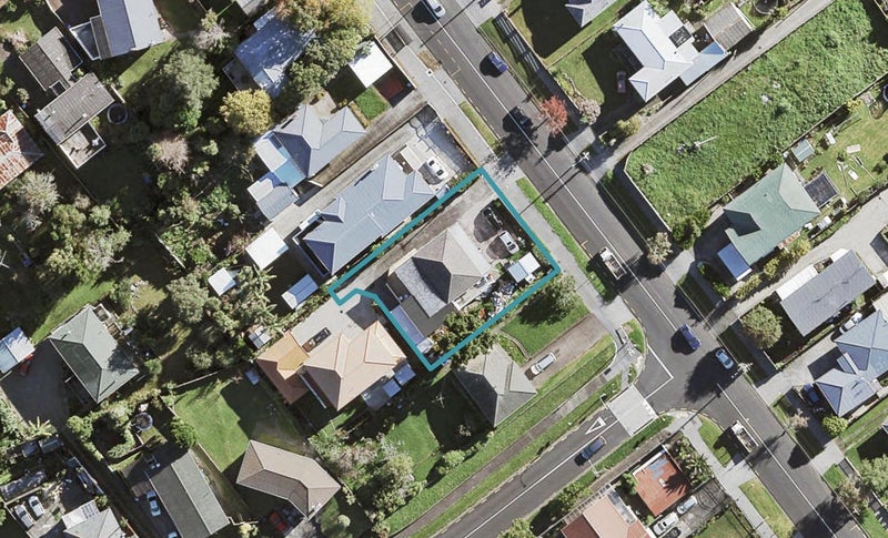229 New Windsor Road, New Windsor, Auckland - Carousel 1