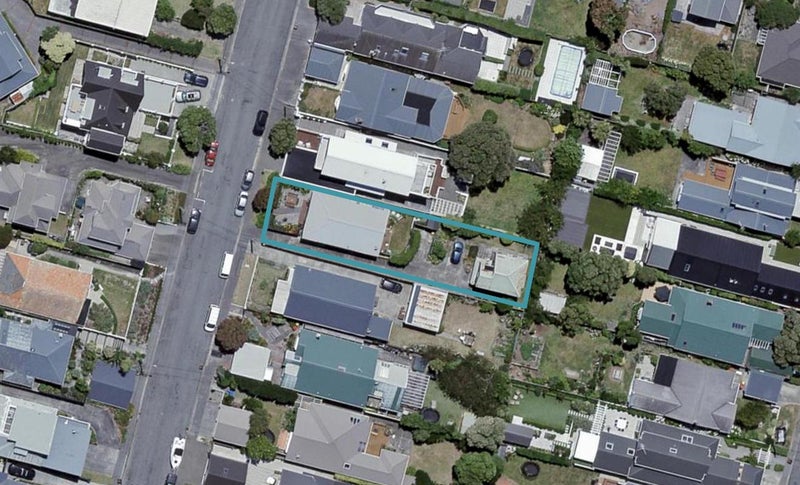 77 Monro Street, Seatoun, Wellington - Carousel 1