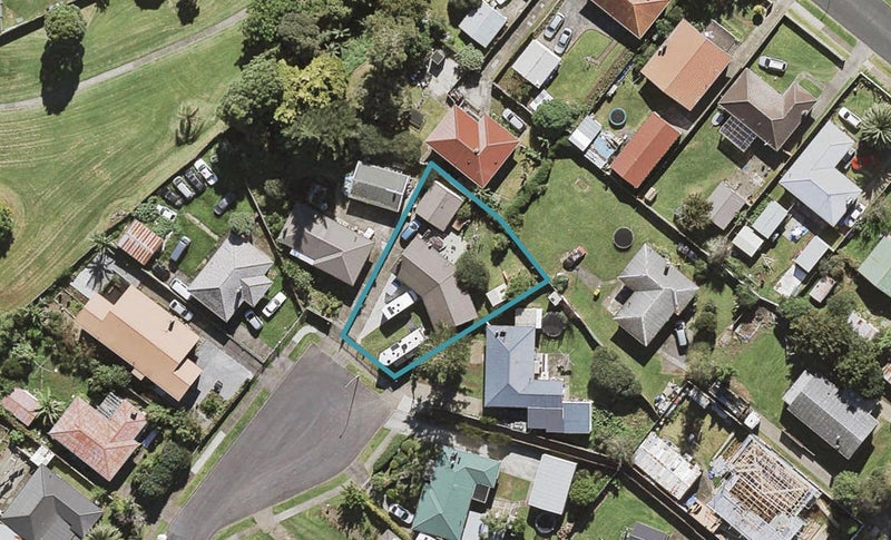 19 Paine Place, Mangere, Auckland - Carousel 1