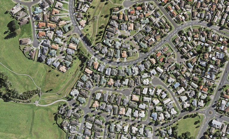 36 Etherton Drive, Weymouth, Auckland - Carousel 1