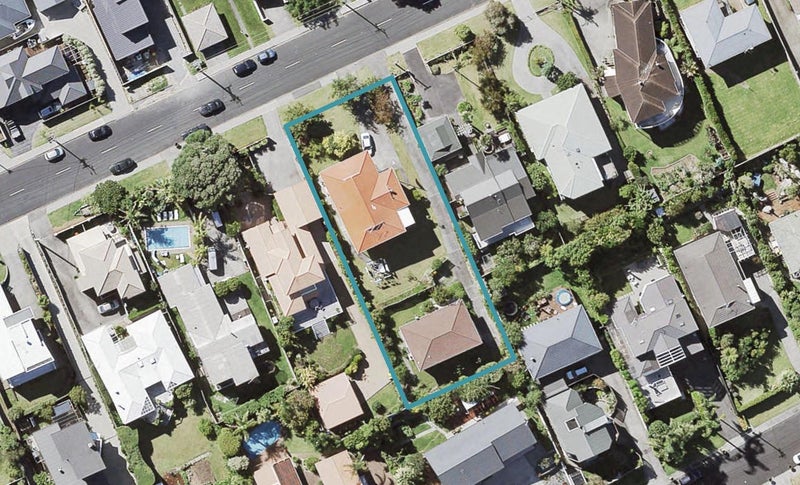 1/42 Knights Road, Rothesay Bay, Auckland - Carousel 1