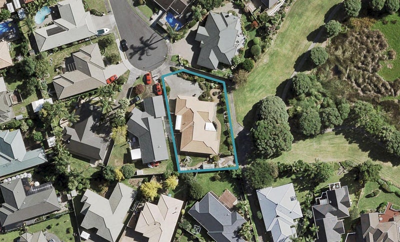 9 Graham Tagg Close, Pahurehure, Papakura - Carousel 1