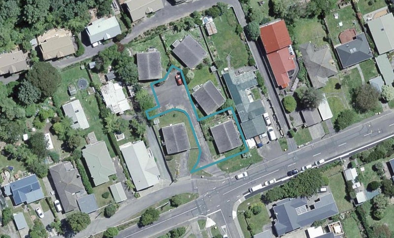 5/48 Allington Road, Karori, Wellington - Carousel 1