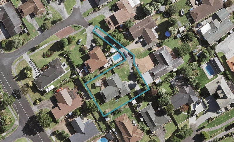 5 Elrita Place, Conifer Grove, Takanini - Carousel 1