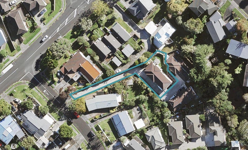 71 Caronia Crescent, Lynfield, Auckland - Carousel 1