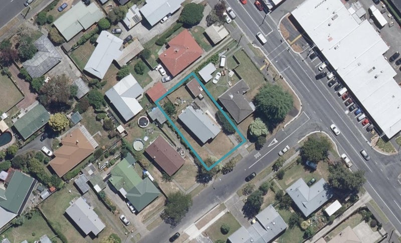 4 Crosher Place, Silverdale, Hamilton - Carousel 1