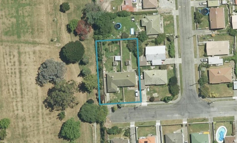 36 Pitchill Street, Mayfield, Blenheim - Carousel 1