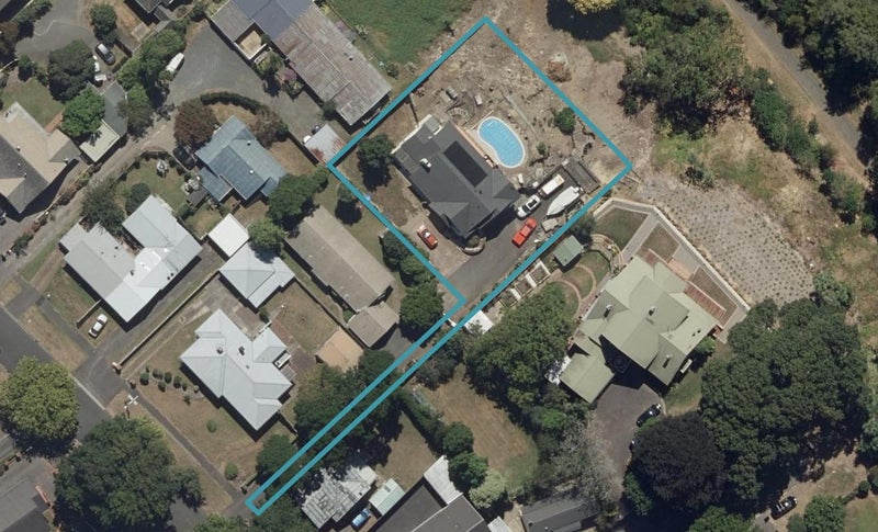 4 Hardley Street, Whitiora, Hamilton - Carousel 1